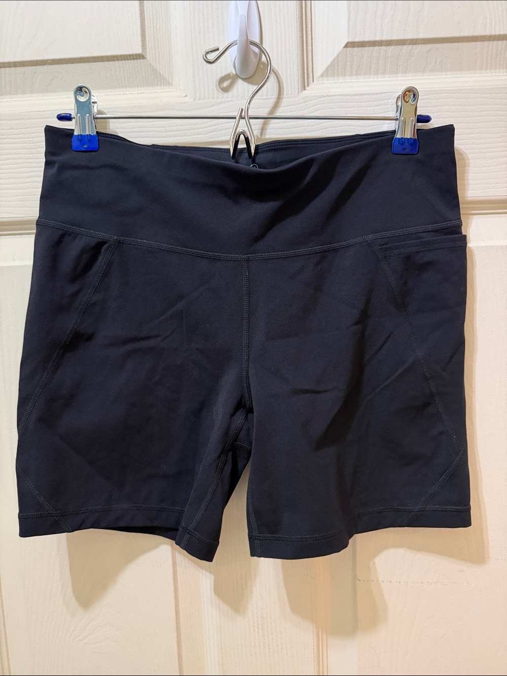 Like new! Sweaty Betty 6” Power shorts